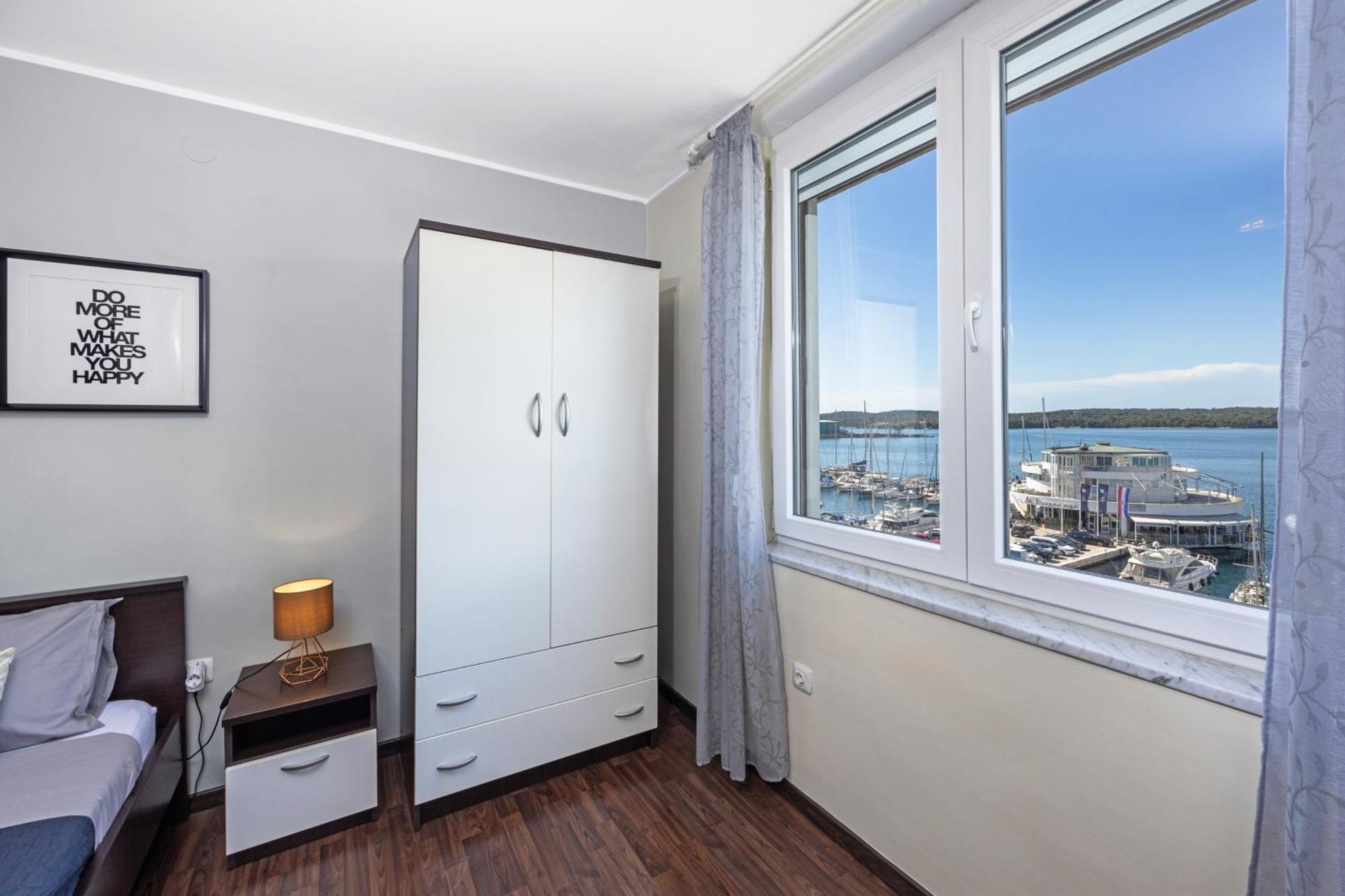 Apartment SEAVIEW ARENA Pula Zewnętrze zdjęcie