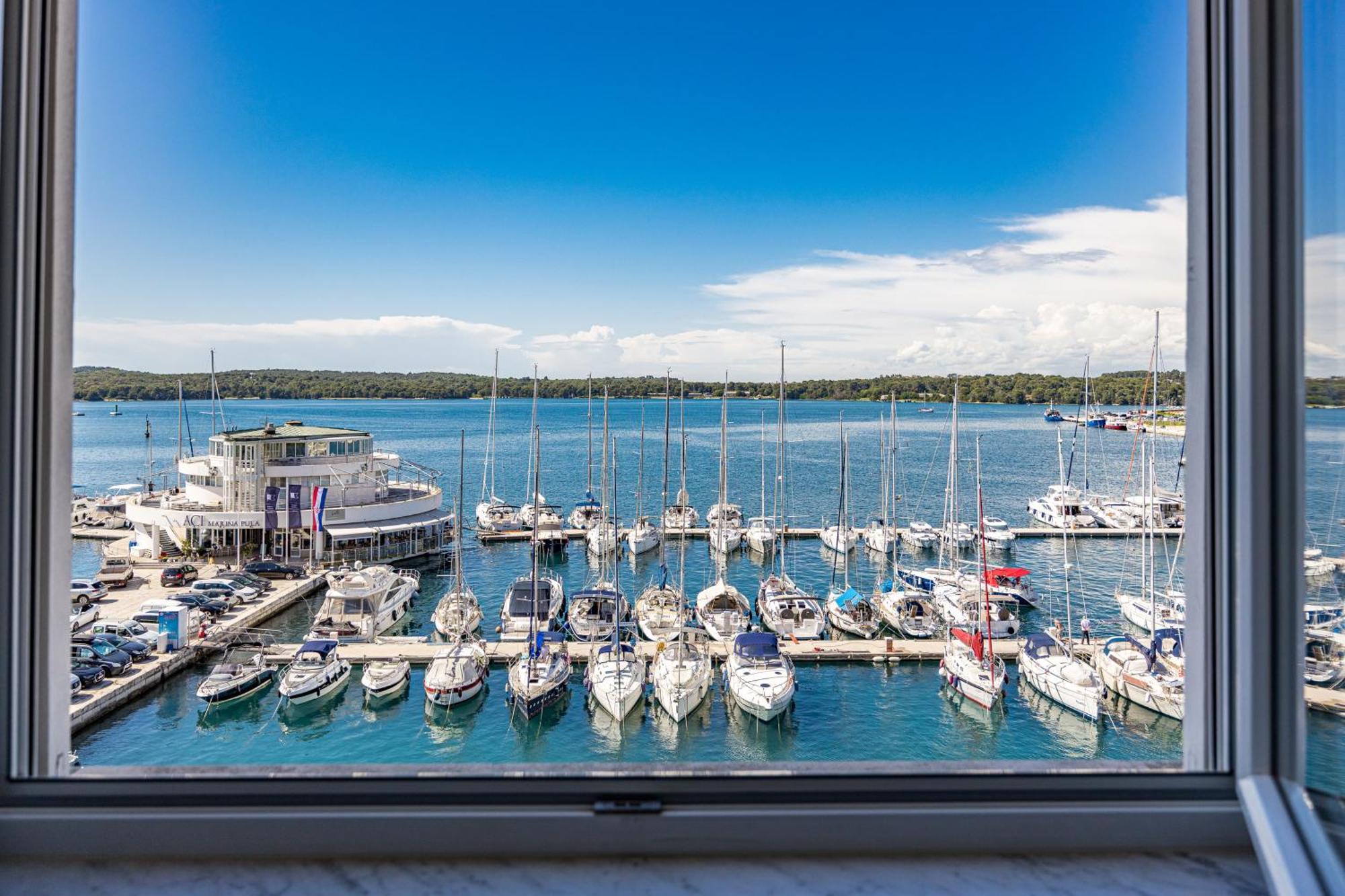 Apartment SEAVIEW ARENA Pula Zewnętrze zdjęcie